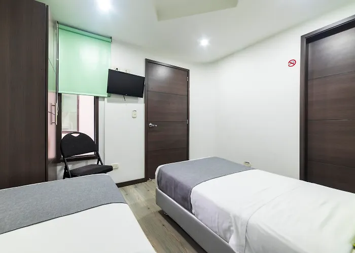 Hotel Expo Hotel Ferial